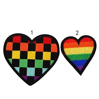 Colorido Amor Patches para Roupas de Crianças DIY personalidade de Ferro sobre os Apliques de amor bordados pano de etiquetas de roupa decoração patch
